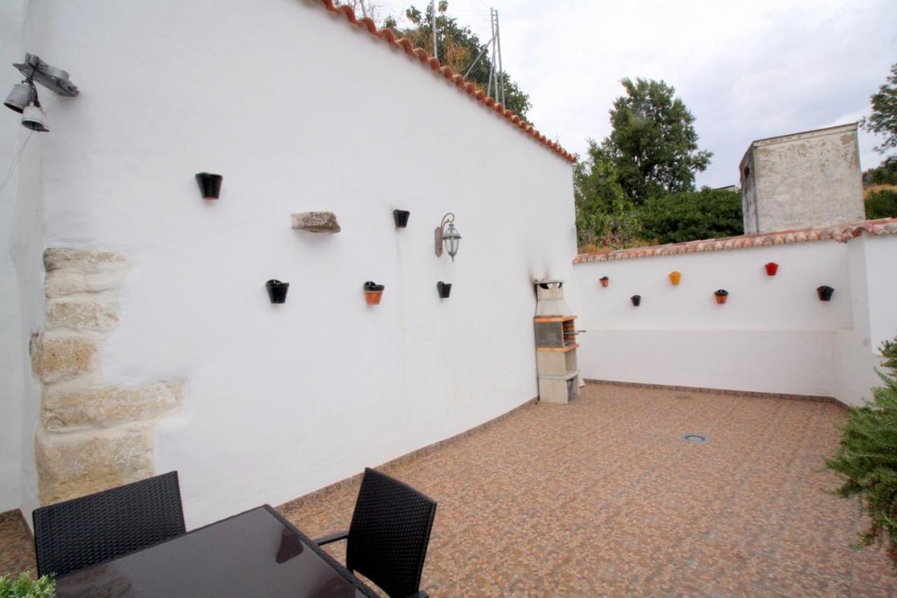 El Molino Villa Alcala del Valle Luaran gambar